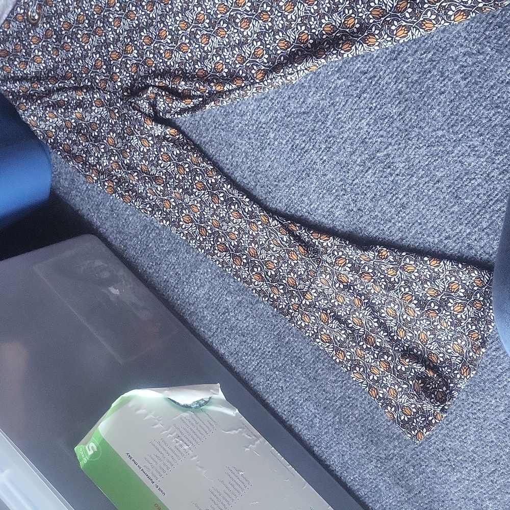 Micheal Kors top - Picture 2 of 4
